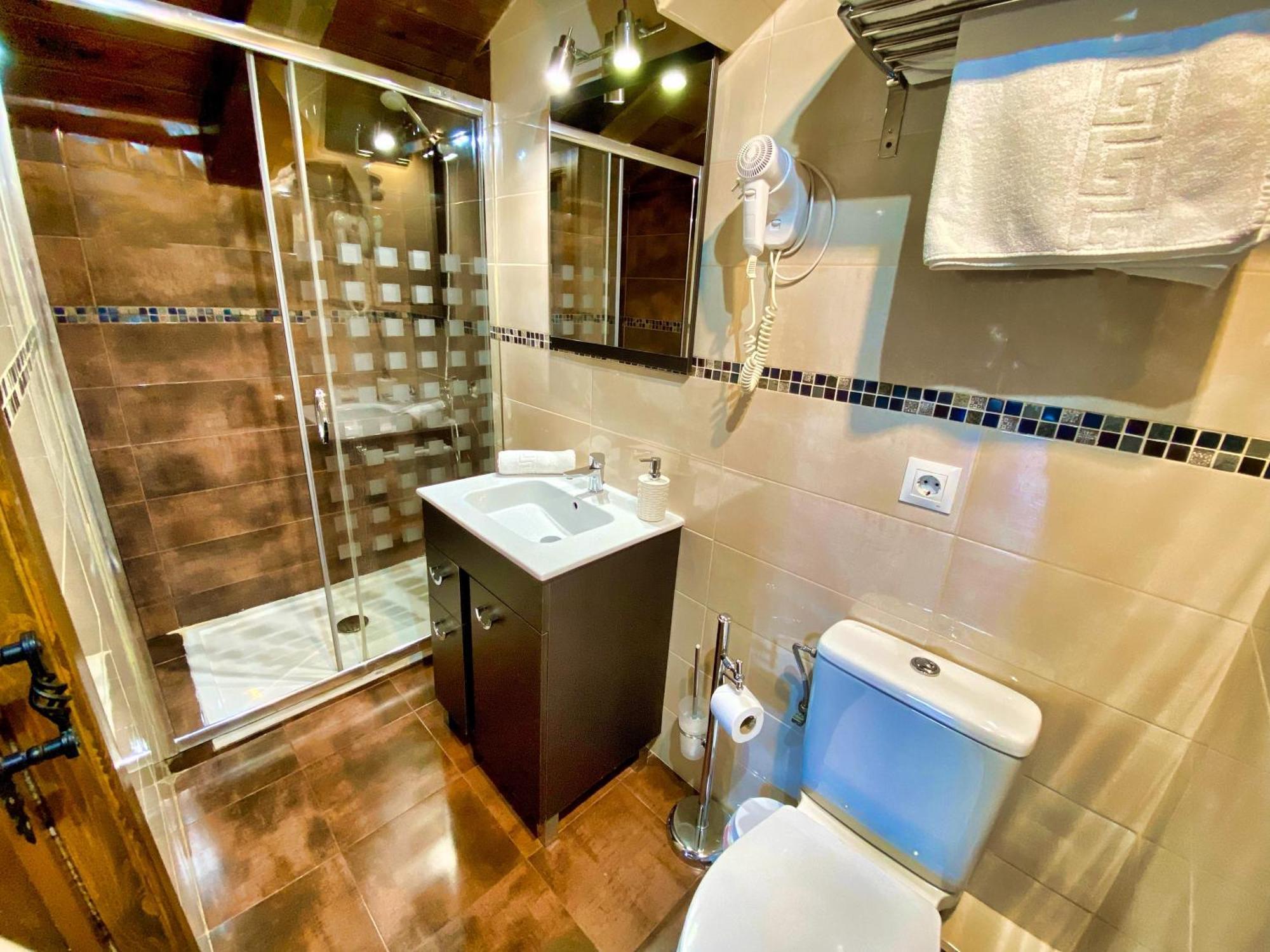 Apartamentos Spa Casco Historico De Isla - AlojateIsla Plana Rom bilde
