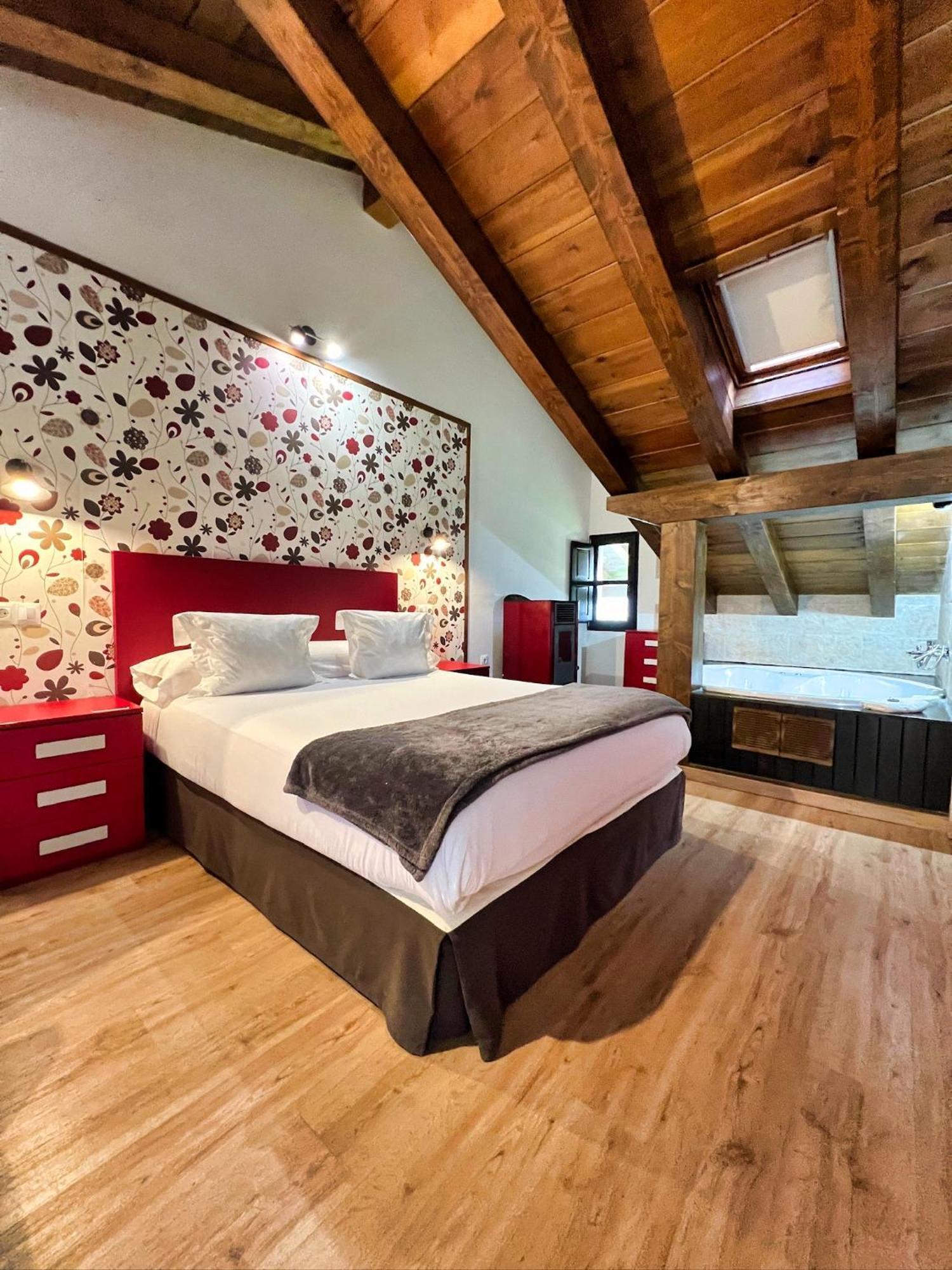 Apartamentos Spa Casco Historico De Isla - AlojateIsla Plana Rom bilde